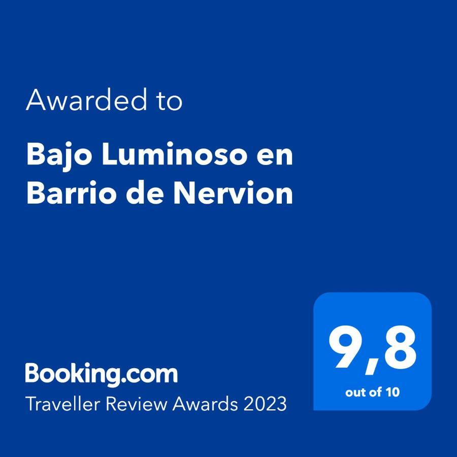 Bajo Luminoso En Barrio De Nervion Sevilha Exterior foto
